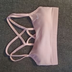 *NWOT* Nike sports bra